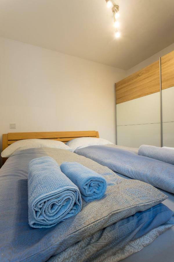 Ferienwohnung Spacious With Balcony Wien Exterior foto